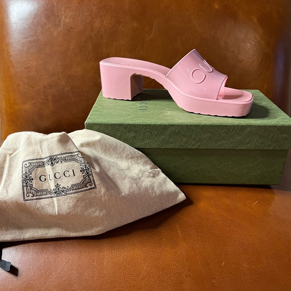 Pink Gucci Sandals